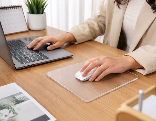 Mousepad de Cristal Templado – “ClearDesk Glass Pad”